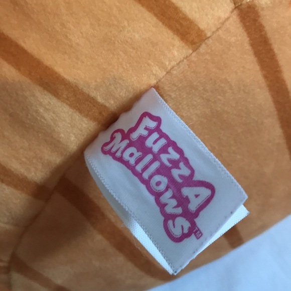 FuzzAmallow Clara the cupcake Squishmallows Kelly Toy kids stuffed toy plush 12" - Picture 10 of 10